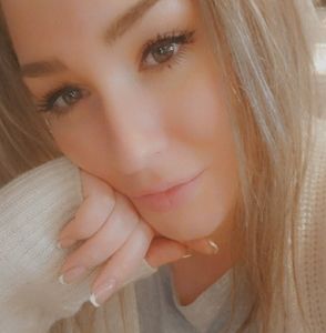 Meet your Posher, Ivette